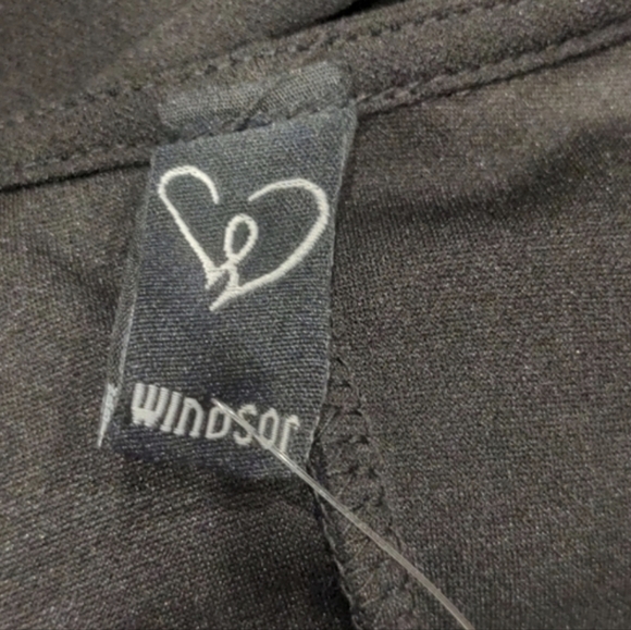 Windsor Tan and Black Color Block Long Sleeve V Neck Mini Dress size Medium - Picture 6 of 7